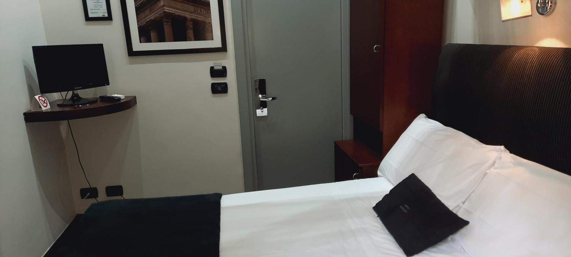 רומא Hotel Giuggioli מראה חיצוני תמונה
