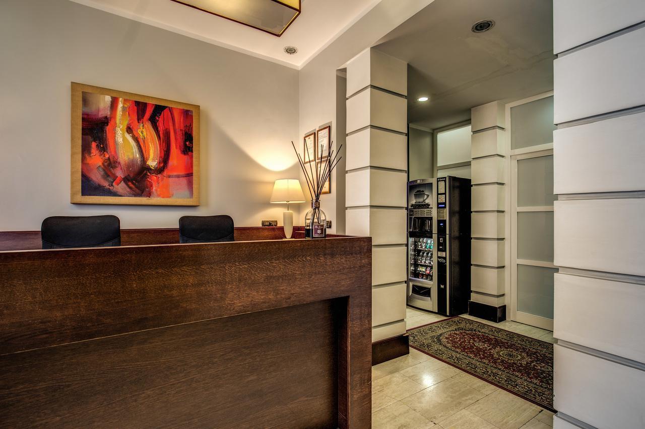 רומא Hotel Giuggioli מראה חיצוני תמונה